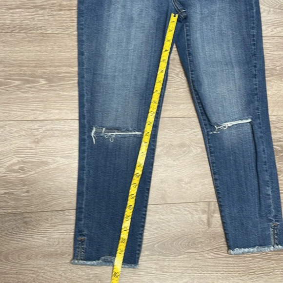 NWOT Kensie Jeans The Effortless Skinny Crop Distressed Denim Jeans 10/30 - Picture 11 of 16